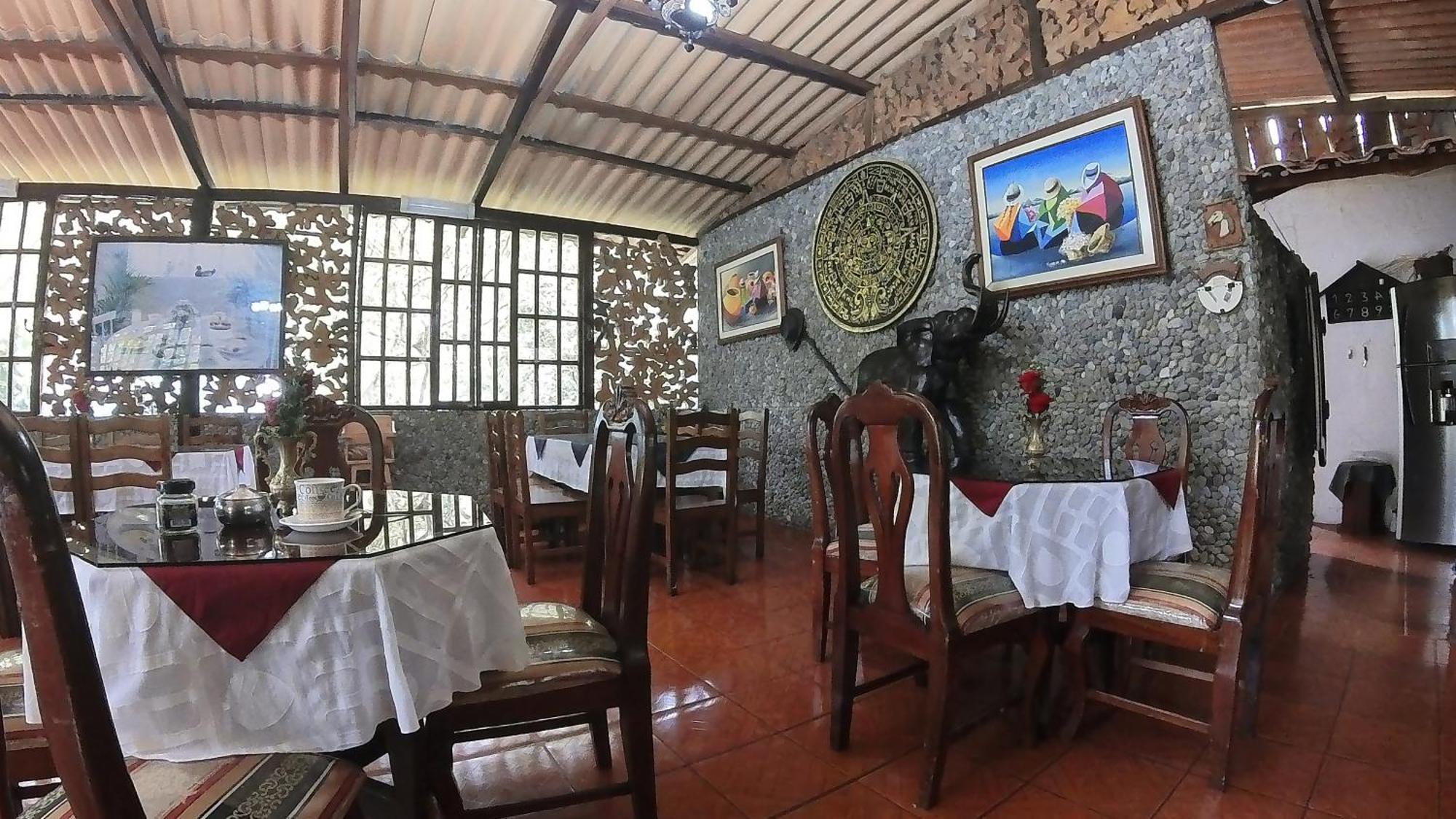 Hosteria Rio Verde Екстериор снимка